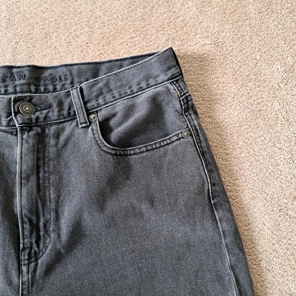 American Eagle Jeans Women's Size 10 Mom Jean Grey Denim High Rise - Picture 4 of 13